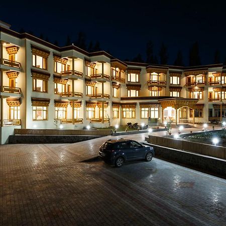 Hotel Leh Plaza Bagian luar foto
